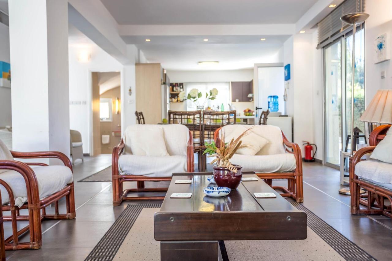 Villa Hibiscus Protaras Ngoại thất bức ảnh