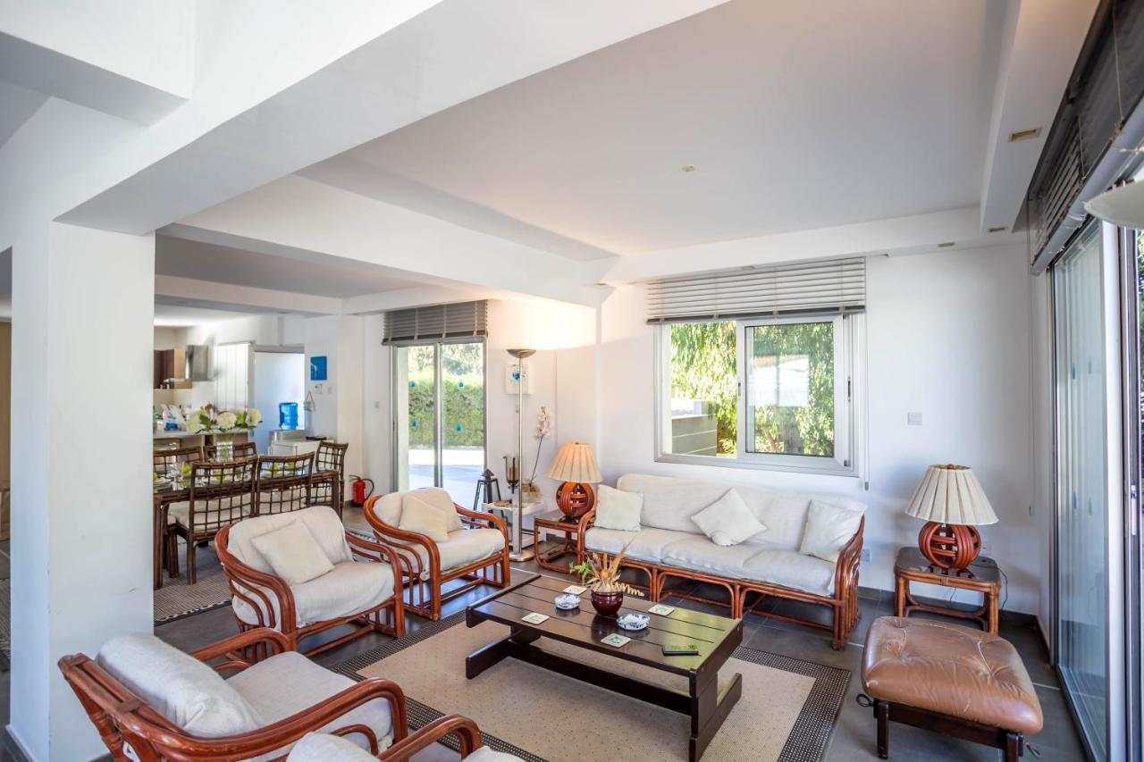 Villa Hibiscus Protaras Ngoại thất bức ảnh
