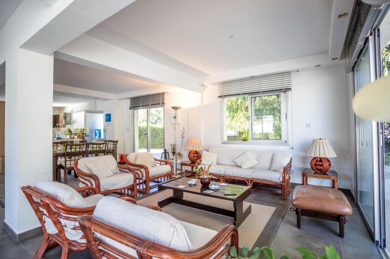 Villa Hibiscus Protaras Ngoại thất bức ảnh