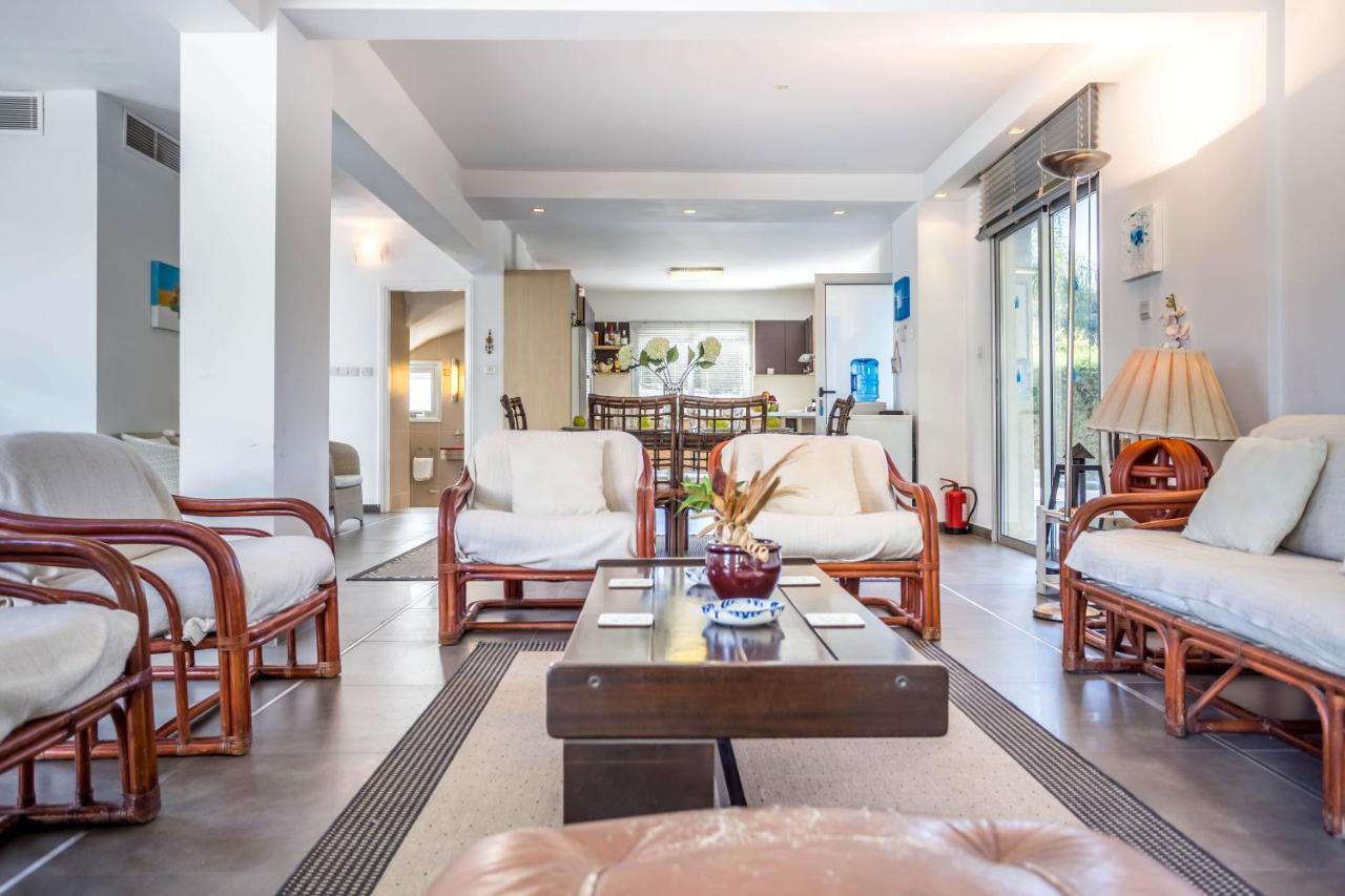 Villa Hibiscus Protaras Ngoại thất bức ảnh